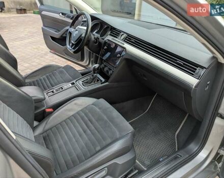 Серый Фольксваген Пассат, объемом двигателя 2 л и пробегом 253 тыс. км за 17500 $, фото 16 на Automoto.ua