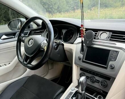 Серый Фольксваген Пассат, объемом двигателя 1.97 л и пробегом 315 тыс. км за 14000 $, фото 10 на Automoto.ua