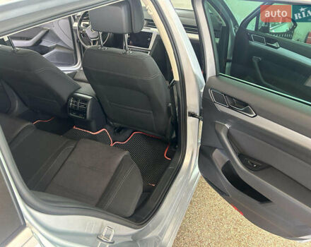 Серый Фольксваген Пассат, объемом двигателя 1.97 л и пробегом 305 тыс. км за 16900 $, фото 19 на Automoto.ua