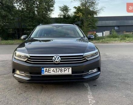 Серый Фольксваген Пассат, объемом двигателя 1.6 л и пробегом 186 тыс. км за 16500 $, фото 2 на Automoto.ua