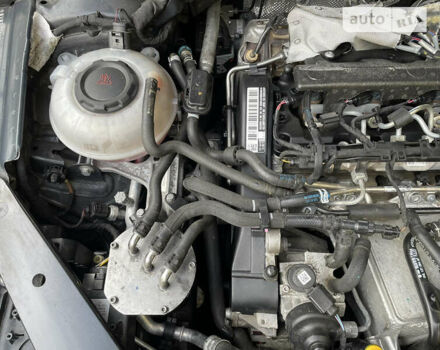 Сірий Фольксваген Пассат, об'ємом двигуна 1.6 л та пробігом 228 тис. км за 17750 $, фото 99 на Automoto.ua