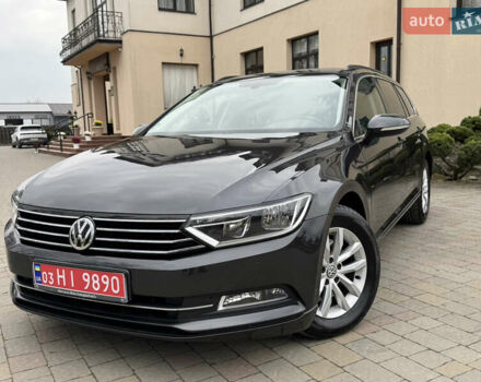 Сірий Фольксваген Пассат, об'ємом двигуна 2 л та пробігом 189 тис. км за 17300 $, фото 1 на Automoto.ua