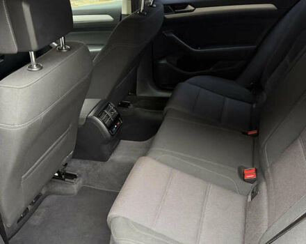 Серый Фольксваген Пассат, объемом двигателя 1.97 л и пробегом 249 тыс. км за 16500 $, фото 9 на Automoto.ua