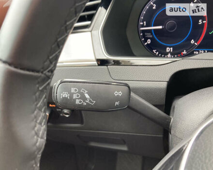 Серый Фольксваген Пассат, объемом двигателя 1.97 л и пробегом 180 тыс. км за 20500 $, фото 53 на Automoto.ua