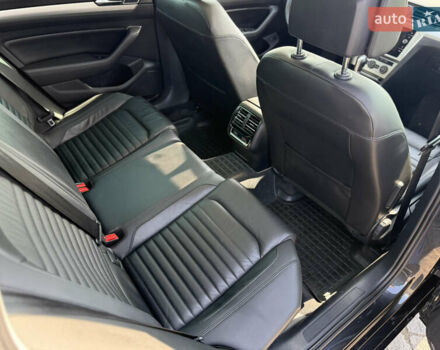 Серый Фольксваген Пассат, объемом двигателя 1.6 л и пробегом 251 тыс. км за 15499 $, фото 28 на Automoto.ua