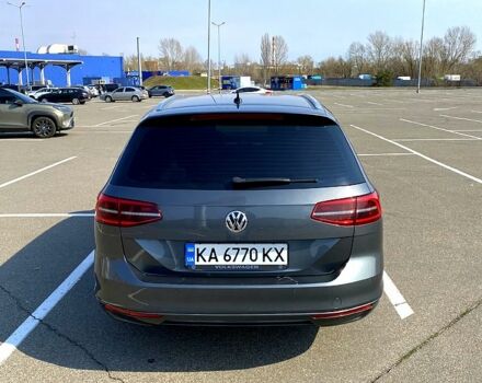 Серый Фольксваген Пассат, объемом двигателя 1.6 л и пробегом 297 тыс. км за 14190 $, фото 4 на Automoto.ua