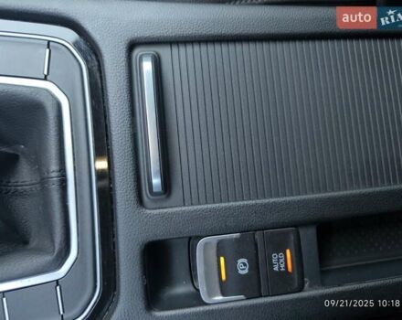 Серый Фольксваген Пассат, объемом двигателя 1.97 л и пробегом 131 тыс. км за 16500 $, фото 10 на Automoto.ua