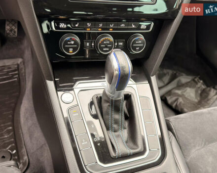 Серый Фольксваген Пассат, объемом двигателя 1.4 л и пробегом 210 тыс. км за 18900 $, фото 17 на Automoto.ua