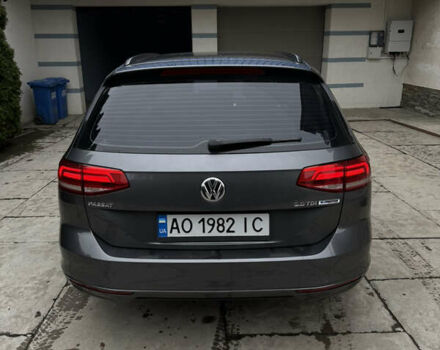 Серый Фольксваген Пассат, объемом двигателя 1.97 л и пробегом 249 тыс. км за 16500 $, фото 5 на Automoto.ua