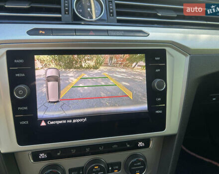 Серый Фольксваген Пассат, объемом двигателя 1.97 л и пробегом 305 тыс. км за 16900 $, фото 7 на Automoto.ua