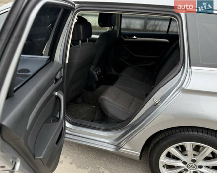 Серый Фольксваген Пассат, объемом двигателя 1.6 л и пробегом 251 тыс. км за 14800 $, фото 30 на Automoto.ua