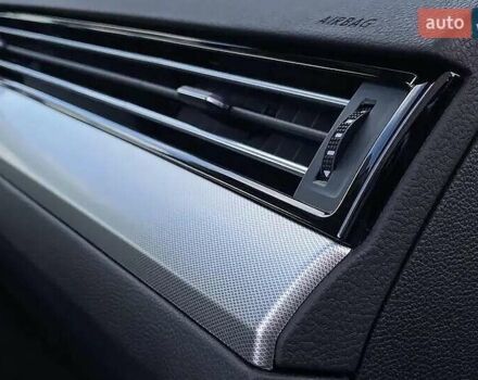 Серый Фольксваген Пассат, объемом двигателя 1.97 л и пробегом 207 тыс. км за 18000 $, фото 36 на Automoto.ua