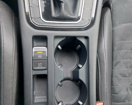 Фольксваген Пассат 2017 в Могилев-Подольском на Automoto.ua Серый Фольксваген Пассат, объемом двигателя 1.97 л и пробегом 278 тыс. км за 18500 $, фото 17 на Automoto.ua
