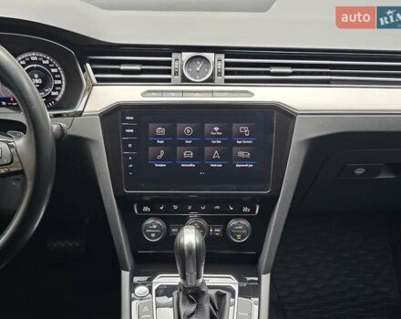 Серый Фольксваген Пассат, объемом двигателя 2 л и пробегом 270 тыс. км за 17999 $, фото 26 на Automoto.ua