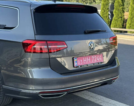 Серый Фольксваген Пассат, объемом двигателя 2 л и пробегом 257 тыс. км за 17999 $, фото 3 на Automoto.ua