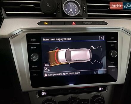 Серый Фольксваген Пассат, объемом двигателя 1.6 л и пробегом 186 тыс. км за 16500 $, фото 39 на Automoto.ua