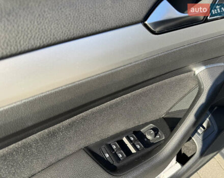 Серый Фольксваген Пассат, объемом двигателя 2 л и пробегом 328 тыс. км за 15800 $, фото 26 на Automoto.ua