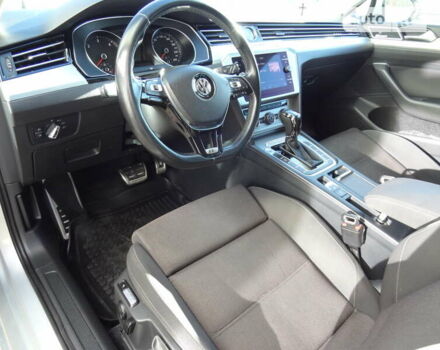 Серый Фольксваген Пассат, объемом двигателя 1.97 л и пробегом 276 тыс. км за 16000 $, фото 32 на Automoto.ua