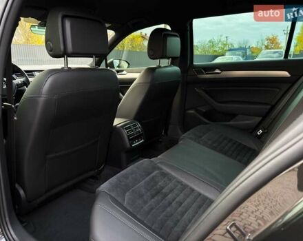 Серый Фольксваген Пассат, объемом двигателя 2 л и пробегом 199 тыс. км за 21499 $, фото 54 на Automoto.ua