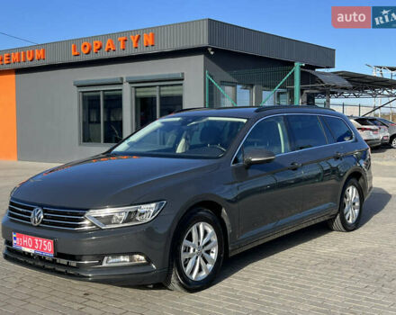 Серый Фольксваген Пассат, объемом двигателя 1.97 л и пробегом 269 тыс. км за 15976 $, фото 2 на Automoto.ua