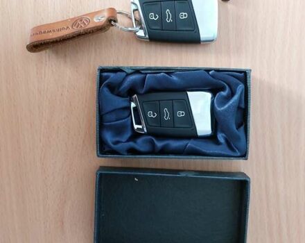 Фольксваген Пассат 2017 в Могилев-Подольском на Automoto.ua Серый Фольксваген Пассат, объемом двигателя 1.97 л и пробегом 278 тыс. км за 18500 $, фото 22 на Automoto.ua