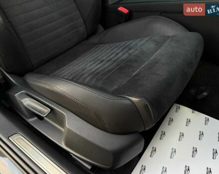 Серый Фольксваген Пассат, объемом двигателя 2 л и пробегом 199 тыс. км за 21499 $, фото 69 на Automoto.ua