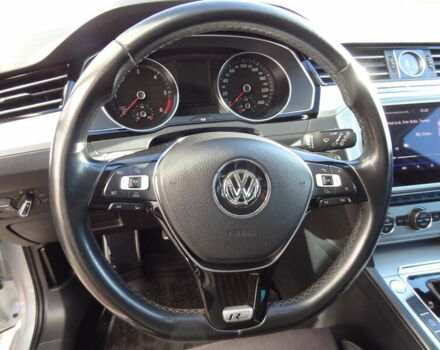 Серый Фольксваген Пассат, объемом двигателя 1.97 л и пробегом 276 тыс. км за 16000 $, фото 27 на Automoto.ua