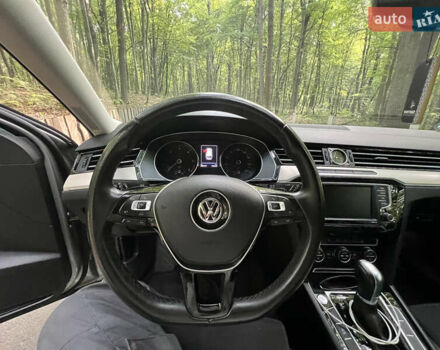 Серый Фольксваген Пассат, объемом двигателя 1.97 л и пробегом 270 тыс. км за 18000 $, фото 14 на Automoto.ua