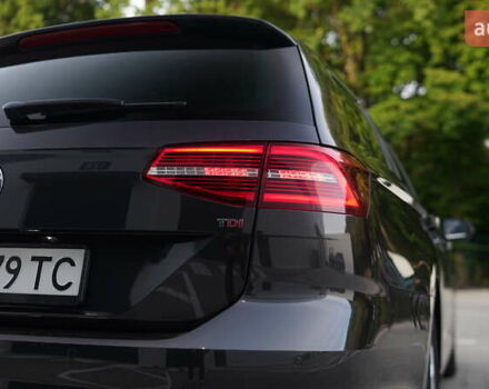 Серый Фольксваген Пассат, объемом двигателя 1.6 л и пробегом 270 тыс. км за 15300 $, фото 7 на Automoto.ua