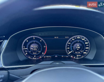 Серый Фольксваген Пассат, объемом двигателя 2 л и пробегом 257 тыс. км за 17999 $, фото 24 на Automoto.ua