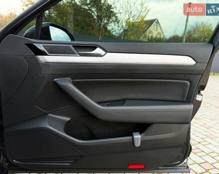 Серый Фольксваген Пассат, объемом двигателя 2 л и пробегом 199 тыс. км за 21499 $, фото 66 на Automoto.ua