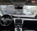 Серый Фольксваген Пассат, объемом двигателя 1.97 л и пробегом 252 тыс. км за 14990 $, фото 12 на Automoto.ua
