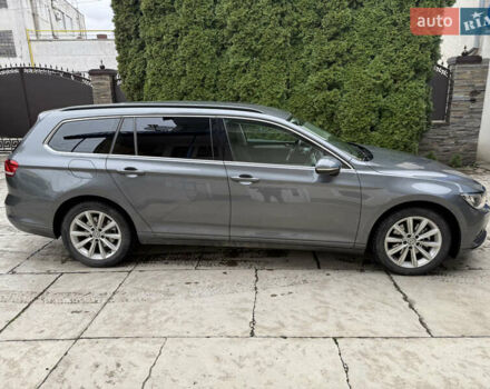 Серый Фольксваген Пассат, объемом двигателя 1.97 л и пробегом 249 тыс. км за 16500 $, фото 3 на Automoto.ua