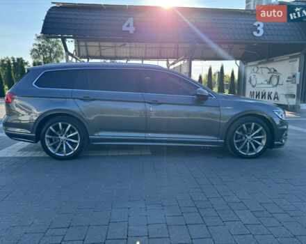 Серый Фольксваген Пассат, объемом двигателя 2 л и пробегом 257 тыс. км за 17999 $, фото 13 на Automoto.ua