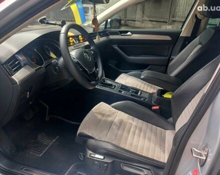 Сірий Фольксваген Пассат, об'ємом двигуна 2 л та пробігом 285 тис. км за 17990 $, фото 9 на Automoto.ua