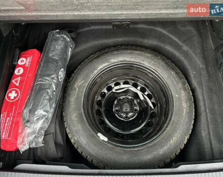 Серый Фольксваген Пассат, объемом двигателя 2 л и пробегом 280 тыс. км за 15500 $, фото 44 на Automoto.ua