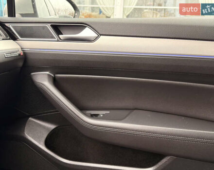 Серый Фольксваген Пассат, объемом двигателя 1.4 л и пробегом 210 тыс. км за 18900 $, фото 30 на Automoto.ua