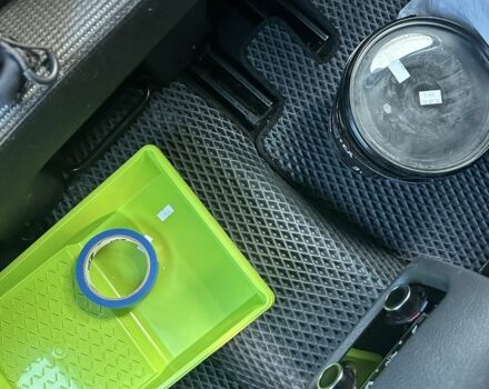 Серый Фольксваген Пассат, объемом двигателя 2 л и пробегом 288 тыс. км за 18700 $, фото 11 на Automoto.ua