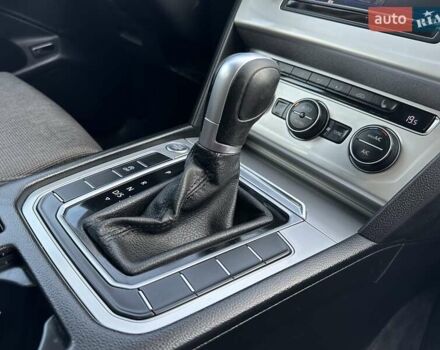 Серый Фольксваген Пассат, объемом двигателя 2 л и пробегом 269 тыс. км за 15850 $, фото 90 на Automoto.ua