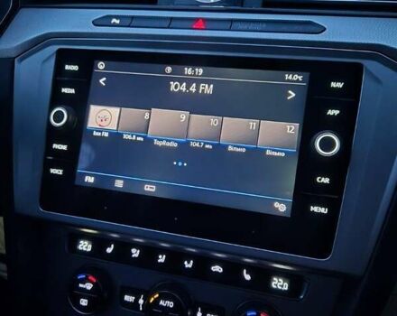 Серый Фольксваген Пассат, объемом двигателя 1.6 л и пробегом 249 тыс. км за 13499 $, фото 39 на Automoto.ua