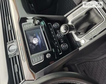 Серый Фольксваген Пассат, объемом двигателя 2 л и пробегом 126 тыс. км за 22000 $, фото 48 на Automoto.ua