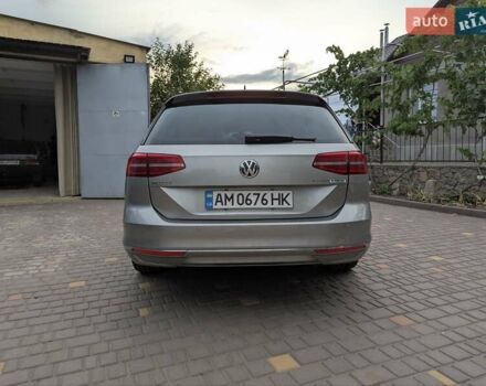 Серый Фольксваген Пассат, объемом двигателя 2 л и пробегом 253 тыс. км за 17500 $, фото 3 на Automoto.ua