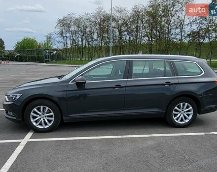 Серый Фольксваген Пассат, объемом двигателя 1.97 л и пробегом 265 тыс. км за 13500 $, фото 5 на Automoto.ua