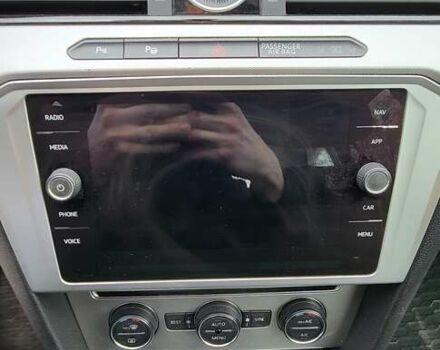 Серый Фольксваген Пассат, объемом двигателя 1.97 л и пробегом 265 тыс. км за 13500 $, фото 19 на Automoto.ua