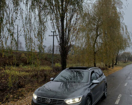 Серый Фольксваген Пассат, объемом двигателя 1.97 л и пробегом 295 тыс. км за 17600 $, фото 1 на Automoto.ua