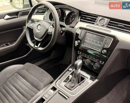 Серый Фольксваген Пассат, объемом двигателя 1.4 л и пробегом 210 тыс. км за 18900 $, фото 28 на Automoto.ua