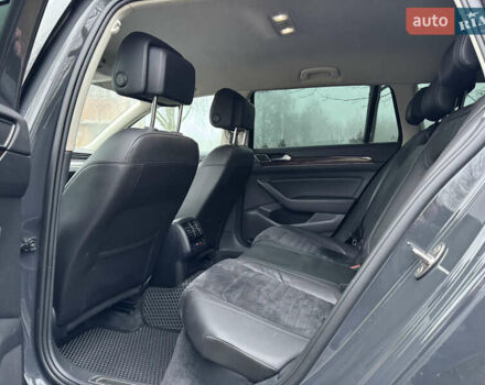 Серый Фольксваген Пассат, объемом двигателя 1.97 л и пробегом 230 тыс. км за 16650 $, фото 18 на Automoto.ua