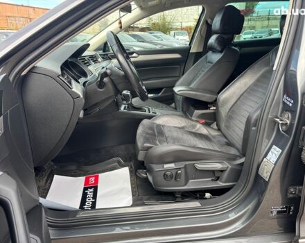 Сірий Фольксваген Пассат, об'ємом двигуна 2 л та пробігом 210 тис. км за 17590 $, фото 14 на Automoto.ua