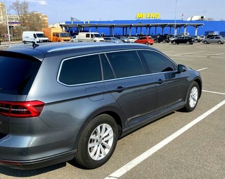 Серый Фольксваген Пассат, объемом двигателя 1.6 л и пробегом 297 тыс. км за 14190 $, фото 3 на Automoto.ua