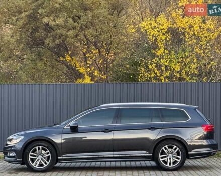 Серый Фольксваген Пассат, объемом двигателя 2 л и пробегом 199 тыс. км за 21499 $, фото 6 на Automoto.ua